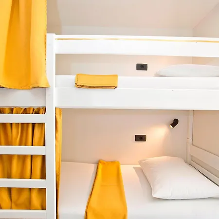 Zorana Hostel Hvar Town
