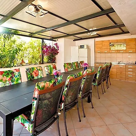 Hostel Zorana *
