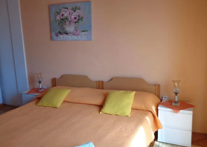Zorana Hostel Hvar Town