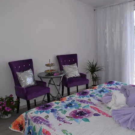 Хостел Zorana Хвар